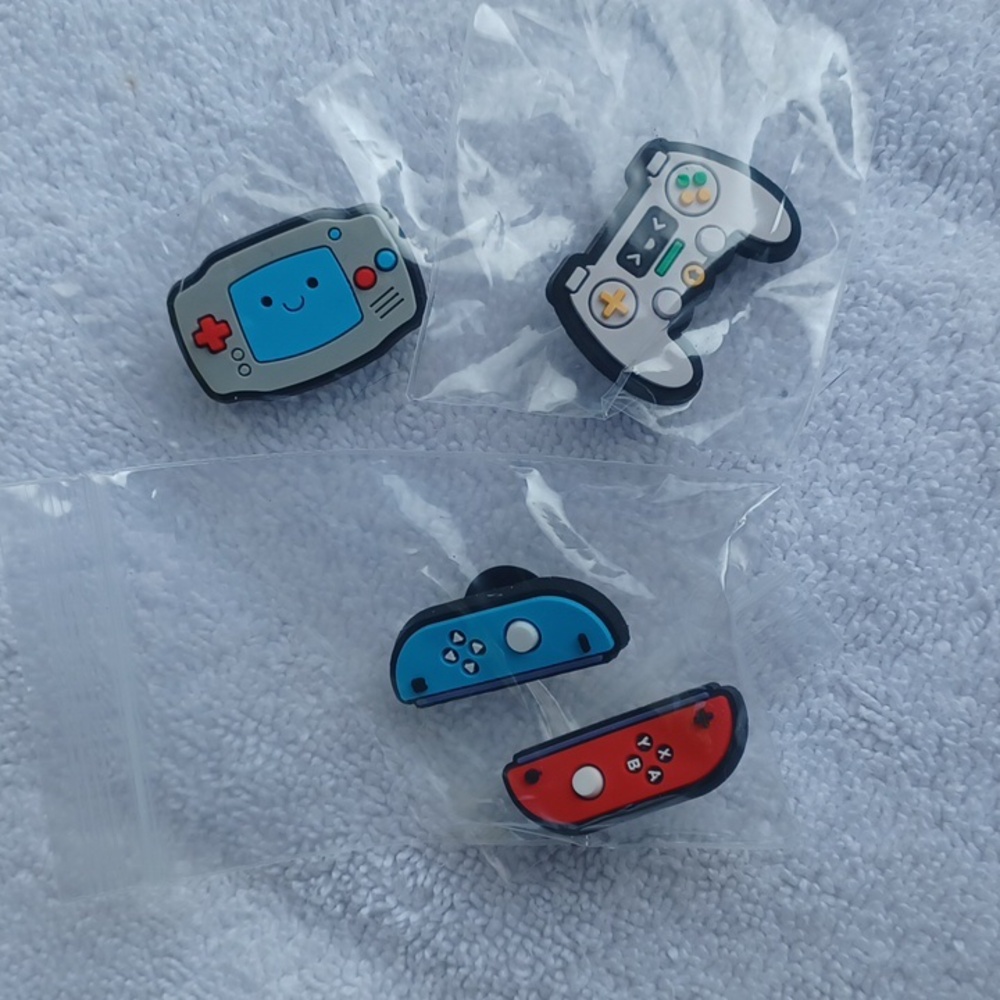 Gaming croc charms